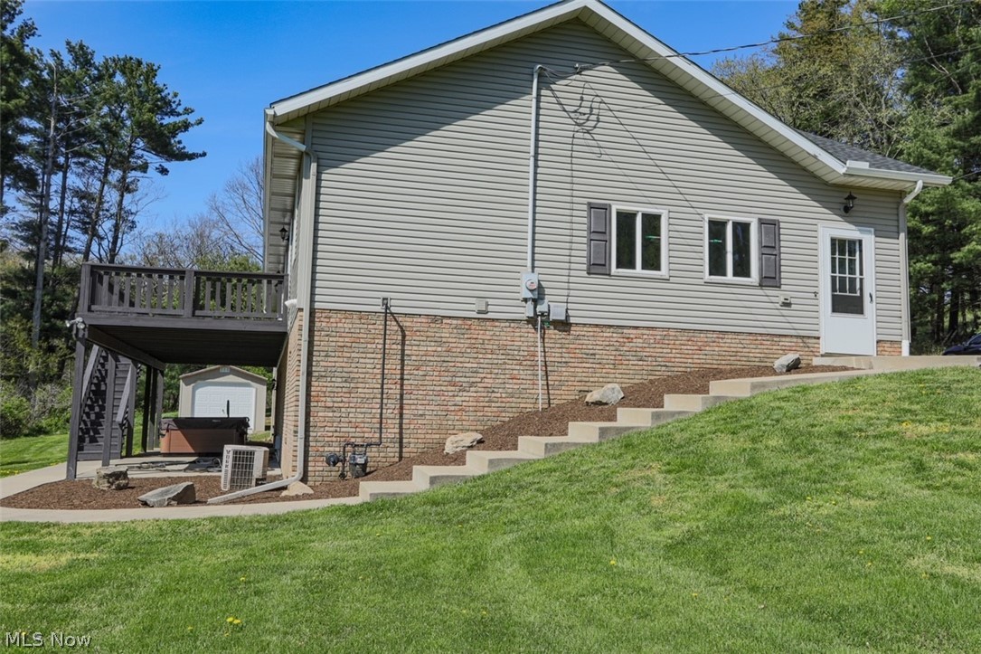 1675 Johnstown Road Northeast Dover, OH 44622 - Photo 6 of 31 Gallery Image 6