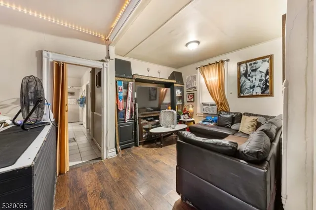 $750,000 | 146 Sherman Avenue, Newark, NJ 07114