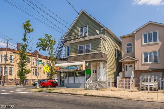 $750,000 | 146 Sherman Avenue, Newark, NJ 07114