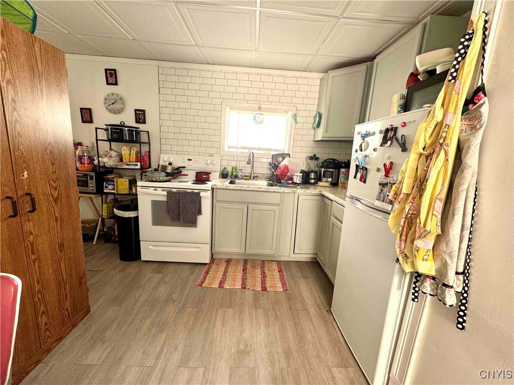 23 Chamberlain Wellsville, NY 14895 - Photo 3 of 22