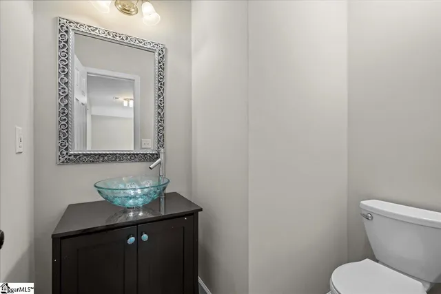 $325,000 | 410 Revis Creek Court, Simpsonville, SC 29681