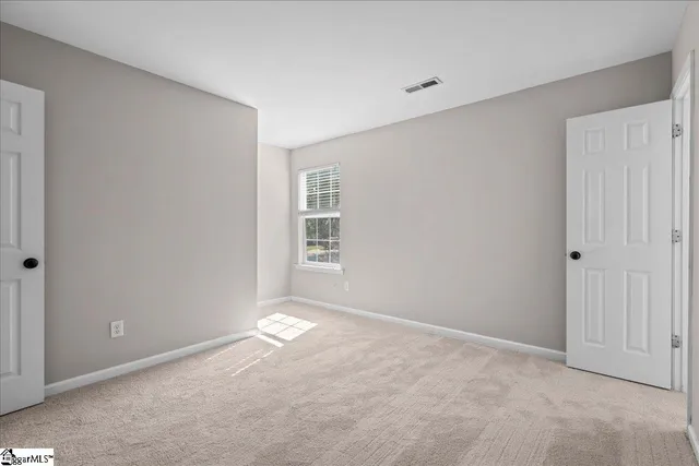 $325,000 | 410 Revis Creek Court, Simpsonville, SC 29681