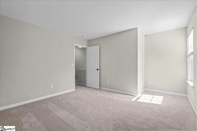 $325,000 | 410 Revis Creek Court, Simpsonville, SC 29681