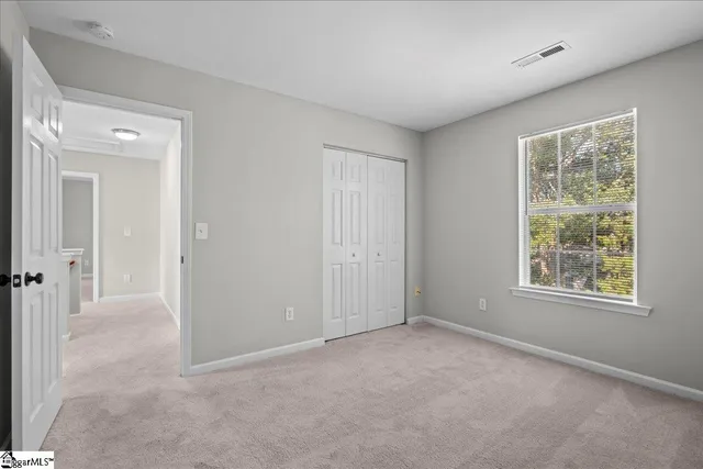 $325,000 | 410 Revis Creek Court, Simpsonville, SC 29681