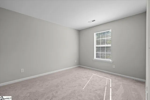 $325,000 | 410 Revis Creek Court, Simpsonville, SC 29681