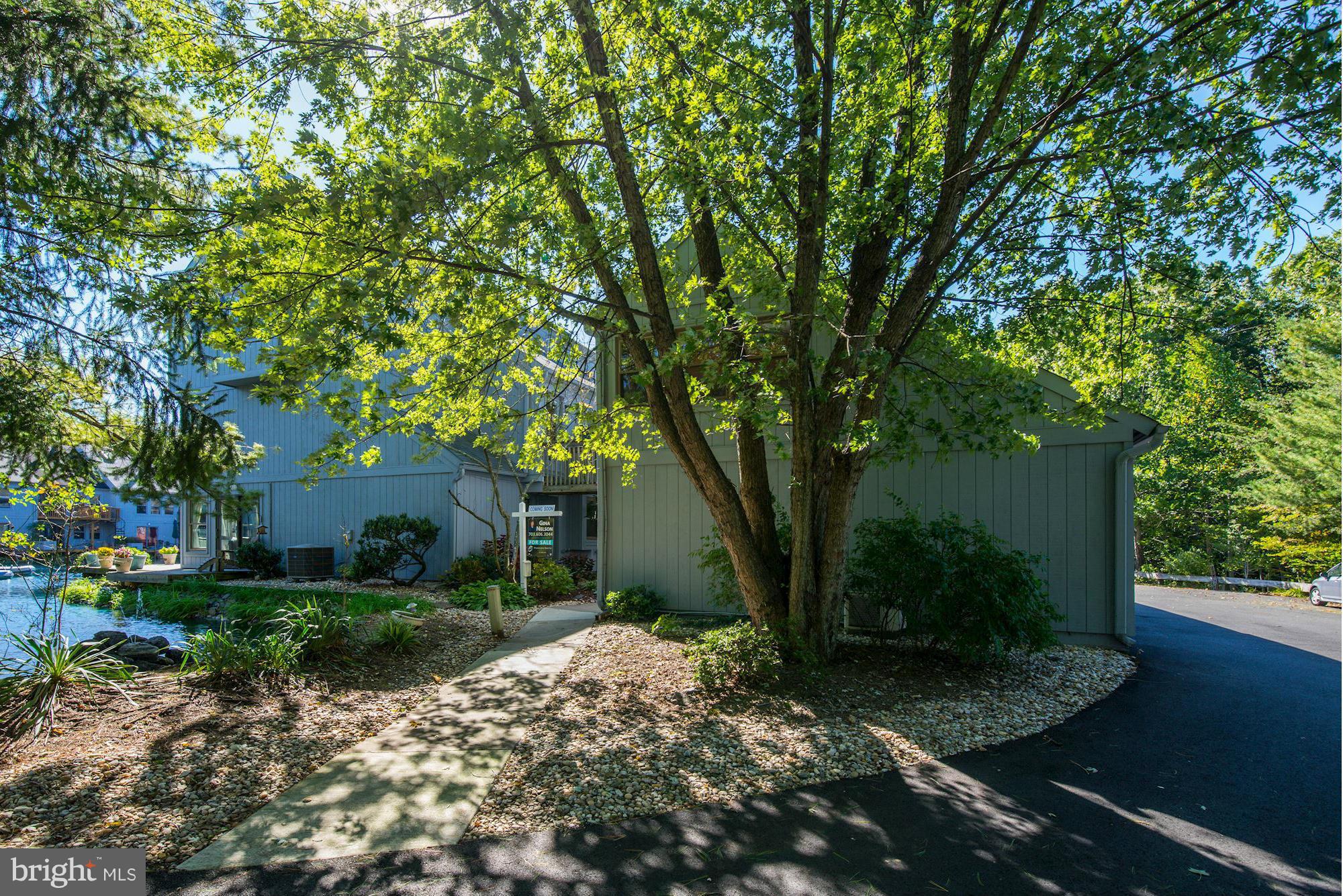 11141 Timberhead Court Reston, VA 20191 - Photo 29 of 30 View of access to front of home