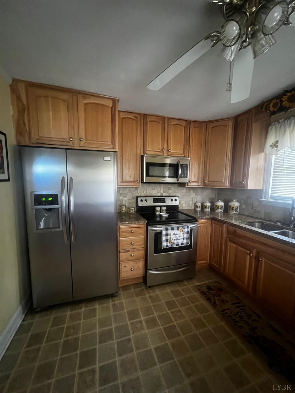 327 Marysville Road Altavista, VA 24517 - Photo 4 of 28