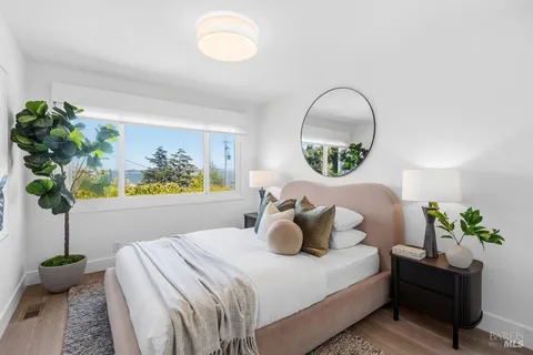 $2,995,000 | 5025 Paradise Drive, Tiburon, CA 94920