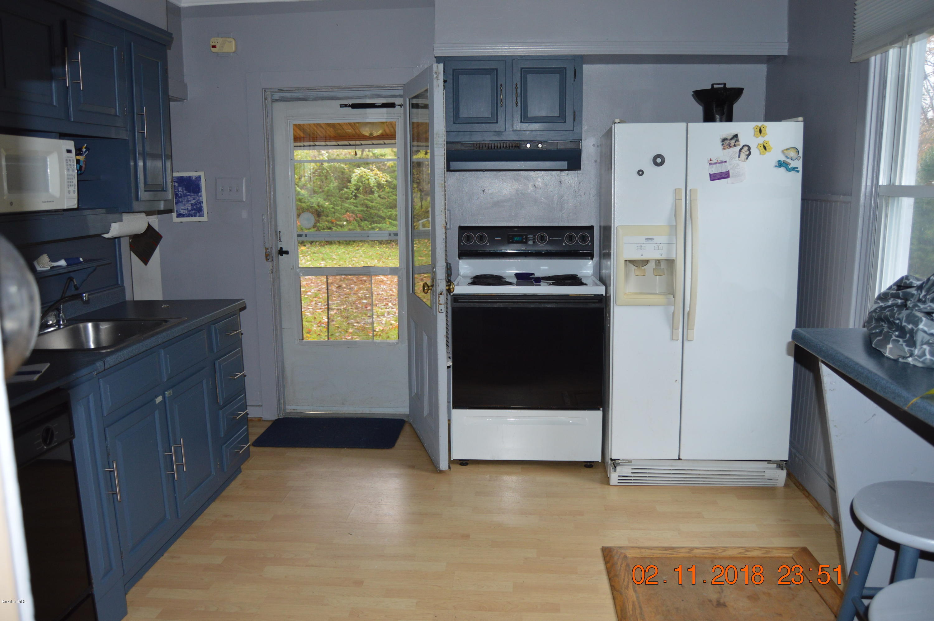 194 North Hoosac Road Williamstown, MA 01267 - Photo 11 of 40 DSC_0065