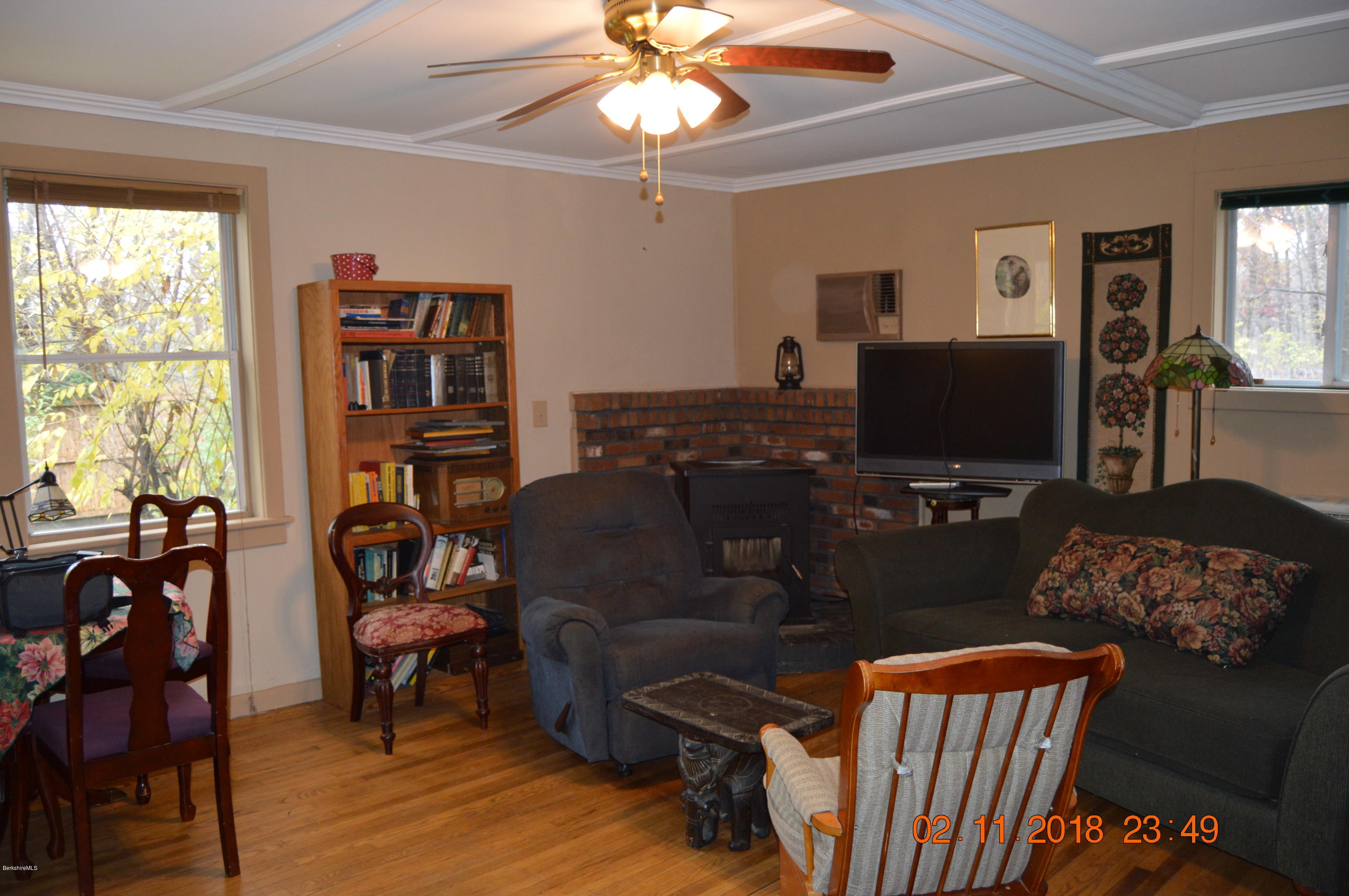194 North Hoosac Road Williamstown, MA 01267 - Photo 19 of 40 DSC_0055