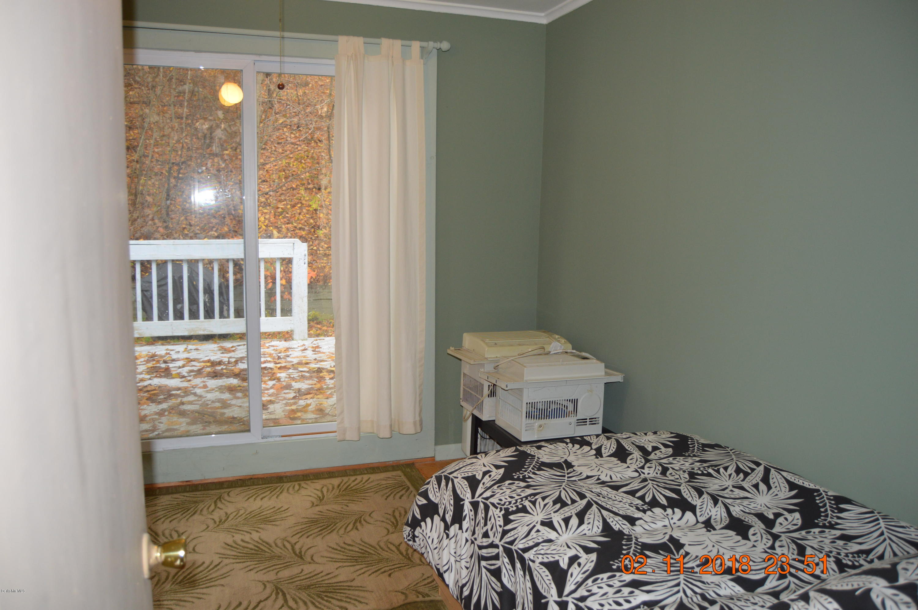 194 North Hoosac Road Williamstown, MA 01267 - Photo 28 of 40 DSC_0062