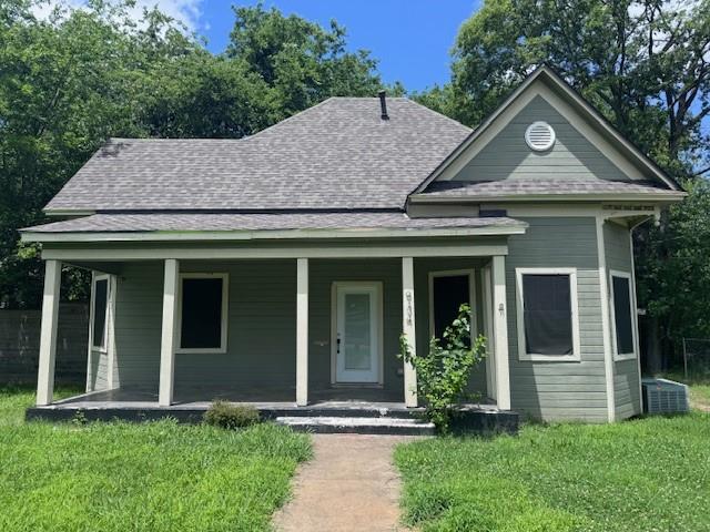 934 4th Street Southwest Paris, TX 75460 - Photo 1 of 11