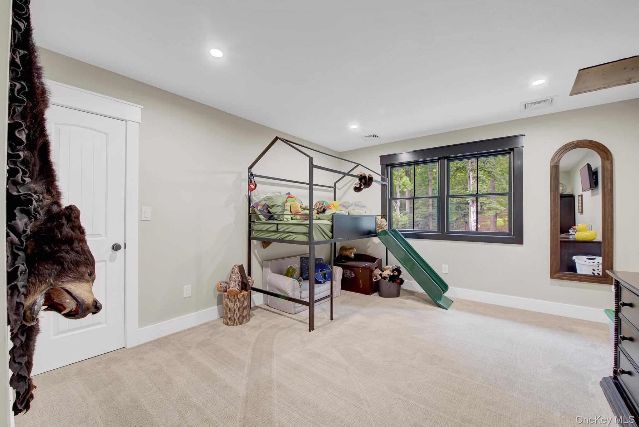 301 Old Mill Road St. James, NY 11780 - Photo 17 of 32