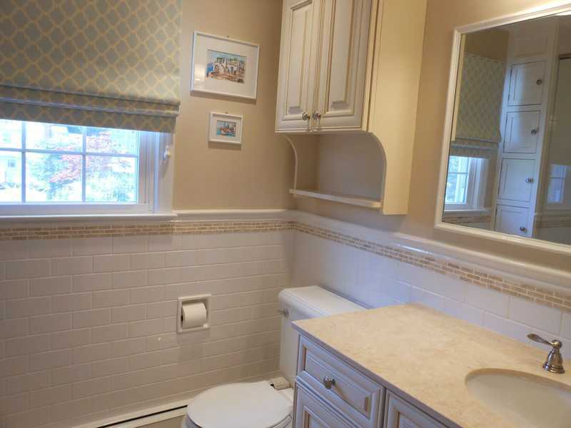 2 Griffith Road Riverside, CT 06878 - Photo 11 of 19 a bathroom with a sink and a toilet