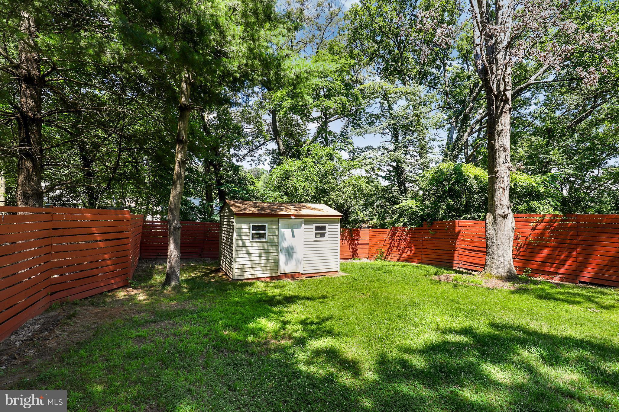 7722 Frederick Road Hyattsville, MD 20784 - Photo 29 of 30 Exterior (Rear)