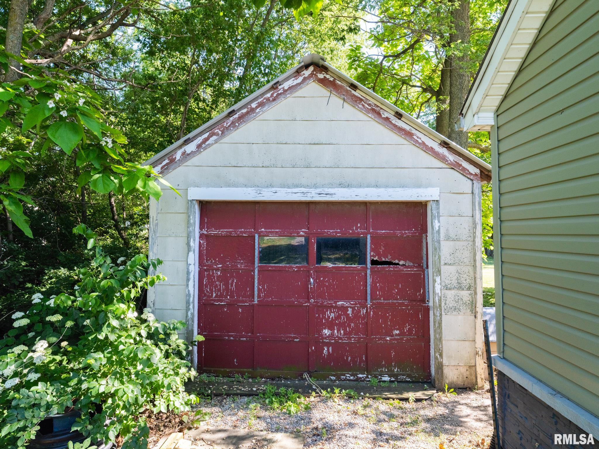 28135 Allentown Road Tremont, IL 61568 - Photo 37 of 46