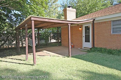 4813 Gary Lane Amarillo, TX 79110 - Photo 12 of 13 Patio