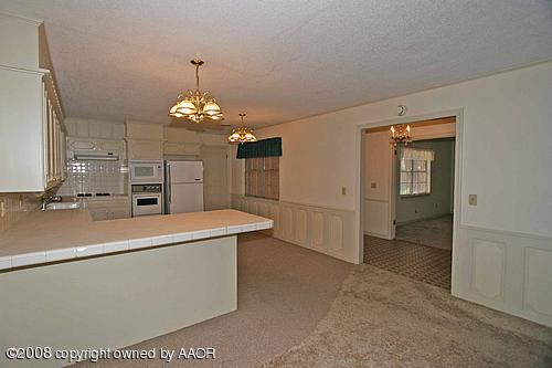 4813 Gary Lane Amarillo, TX 79110 - Photo 6 of 13 Kitchen