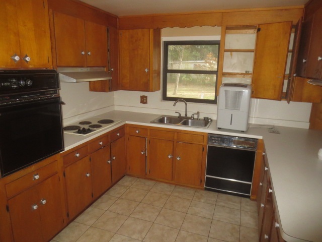 4769 Cerny Road Pensacola, FL 32526 - Photo 8 of 16 Gallery Image 8