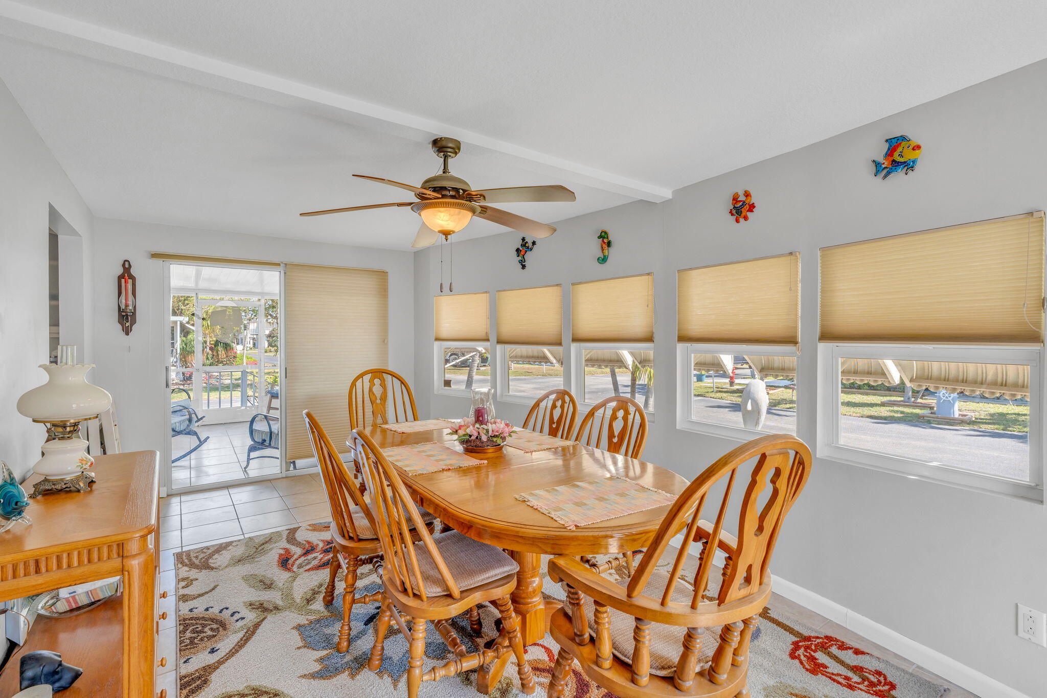 902 South Ruby Drive Key Largo, FL 33037 - Photo 38 of 44 Dining area/ Florida Room