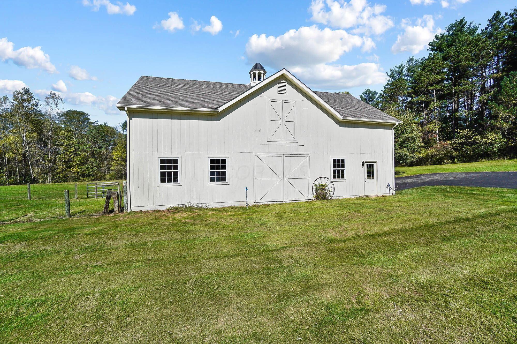 5582 Plantation Road Sunbury, OH 43074 - Photo 90 of 107 092