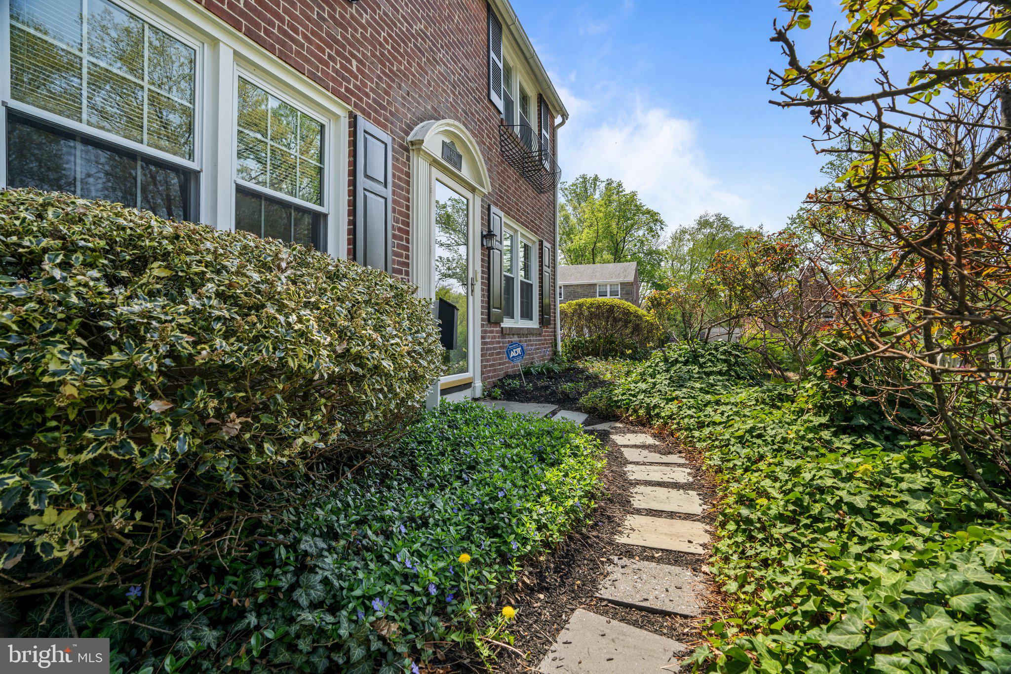 827 Dover Road Wynnewood, PA 19096 - Photo 4 of 23 a view of a building with garden