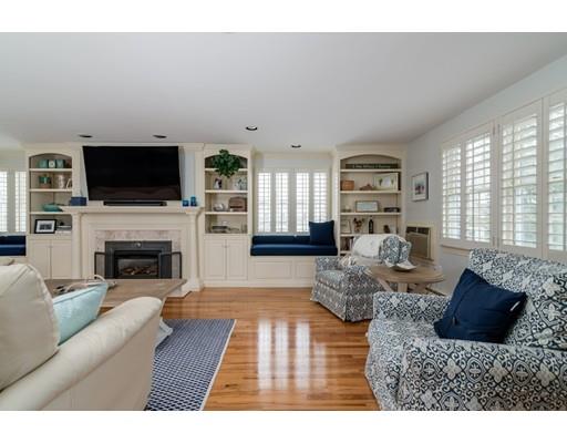 17 Norfolk Road Cohasset, MA 02025 - Photo 4 of 18 Gallery Image 4