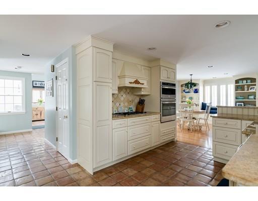 17 Norfolk Road Cohasset, MA 02025 - Photo 6 of 18 Gallery Image 6