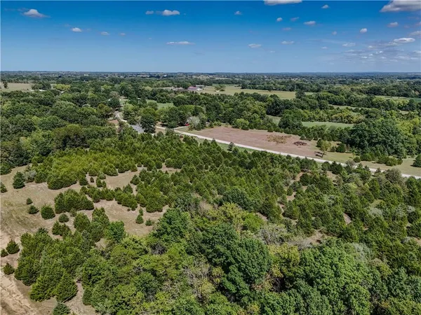 $40,000 | Lot 44 Northeast 51st Road, Warrensburg, MO 64093