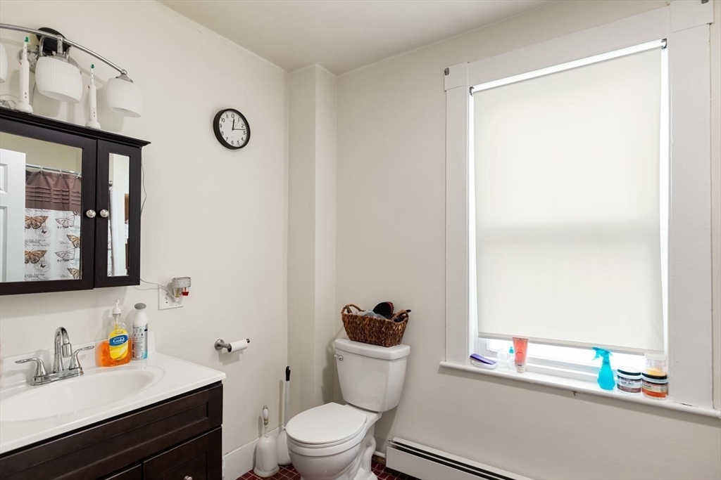 33 Warren Street Peabody, MA 01960 - Photo 22 of 38