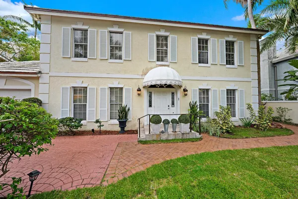 $13,500 | 230 Park Avenue, Palm Beach, FL 33480