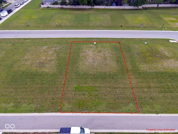 $380,000 | 155 West Franklin Street, Shelbyville, IN 46176