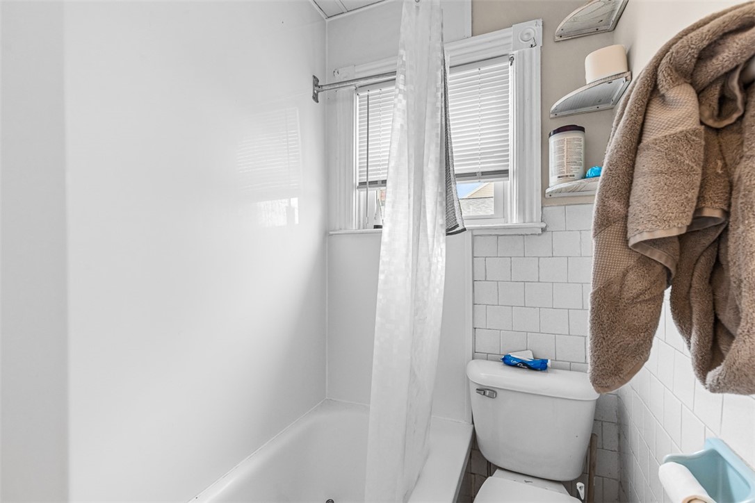 252 Vine Street Pawtucket, RI 02861 - Photo 14 of 29