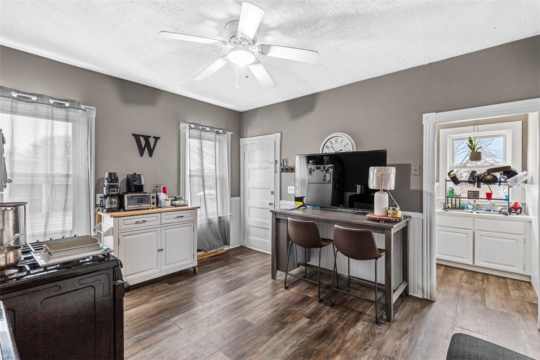 252 Vine Street Pawtucket, RI 02861 - Photo 22 of 29