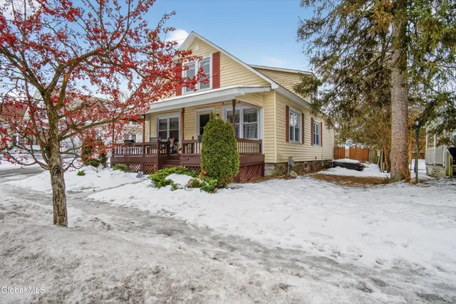 $314,900 | 33 Grand Street, Glens Falls, NY 12801