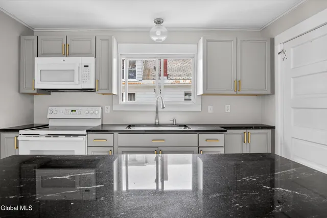 $314,900 | 33 Grand Street, Glens Falls, NY 12801