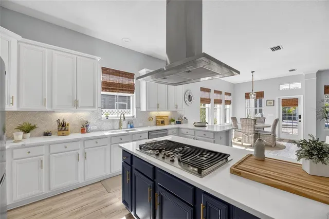 $749,000 | 5240 Brighton Shore Drive, Apollo Beach, FL 33572