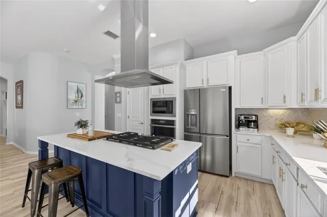 $749,000 | 5240 Brighton Shore Drive, Apollo Beach, FL 33572