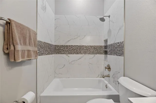 $749,000 | 5240 Brighton Shore Drive, Apollo Beach, FL 33572