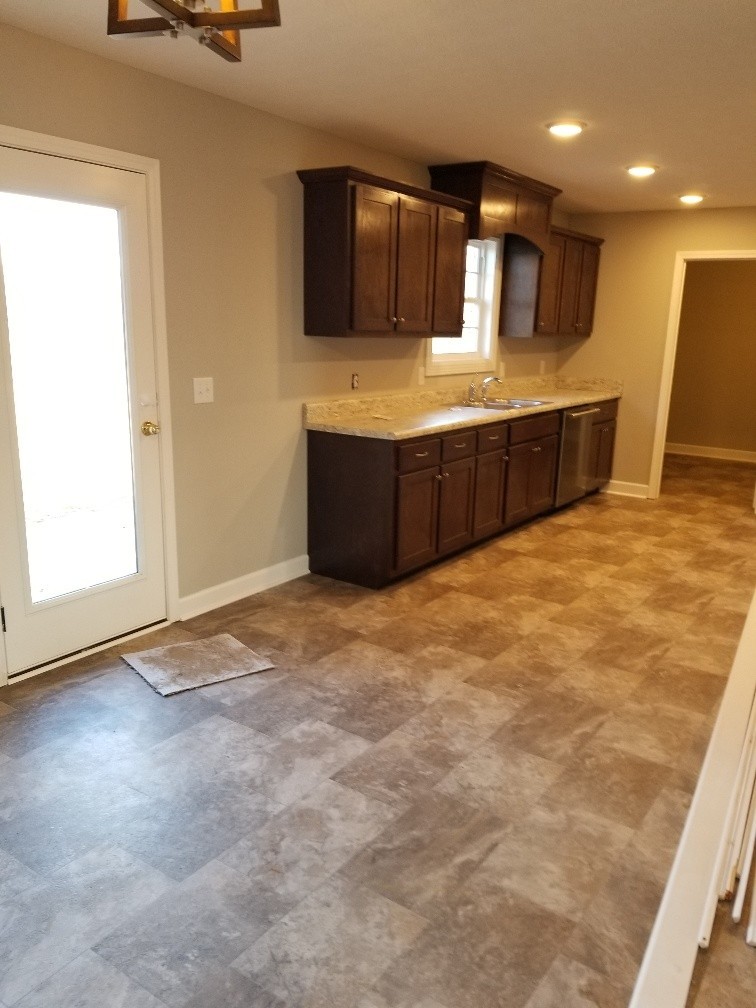 128 White Farm Road Lafayette, TN 37083 - Photo 5 of 17 Gallery Image 5