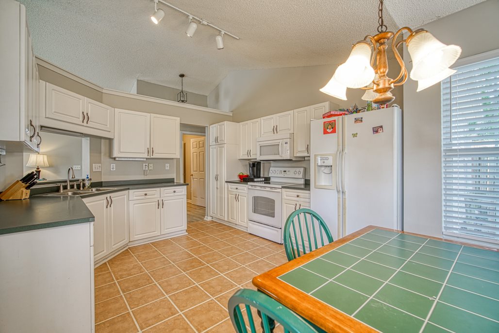 265 Birds Eye View Boiling Springs, SC 29316 - Photo 11 of 36 Gallery Image 11