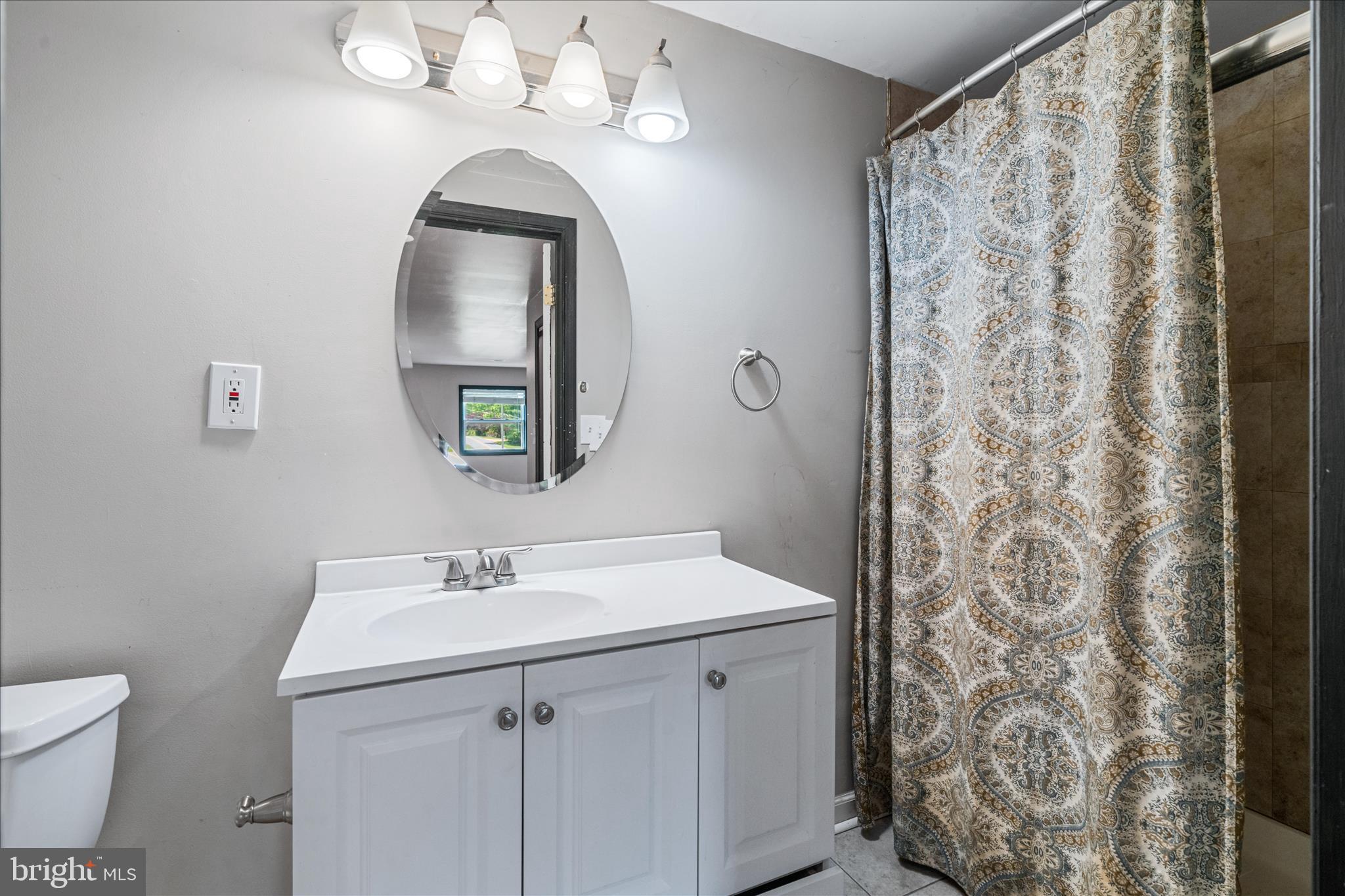 20219 Locust Grove Road Rohrersville, MD 21779 - Photo 25 of 46 Primary Bedroom
