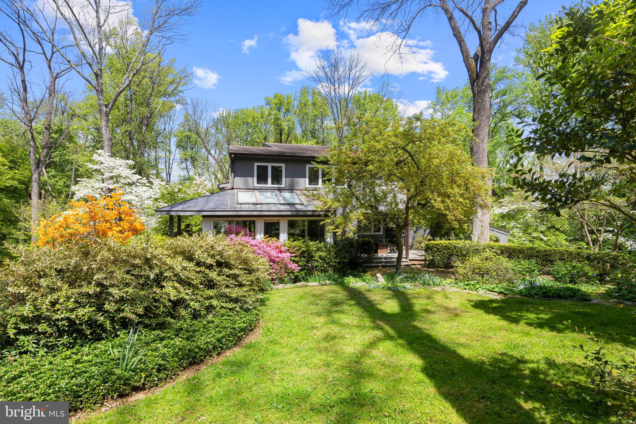 335 A Plush Mill Road Wallingford, PA 19086 - Photo 3 of 108