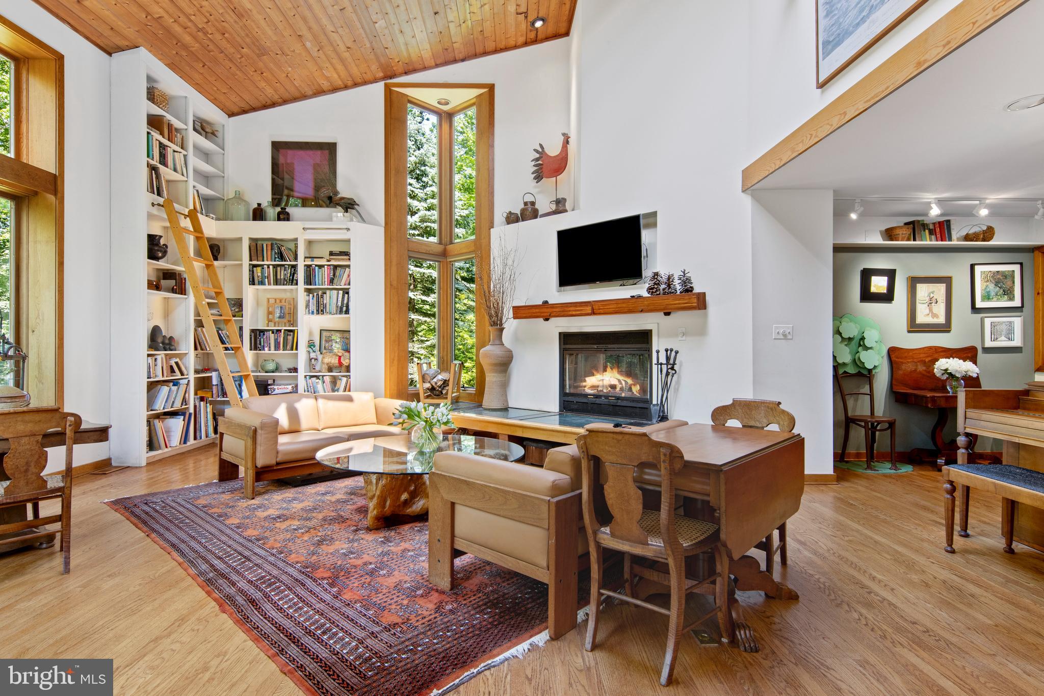 335 A Plush Mill Road Wallingford, PA 19086 - Photo 8 of 108