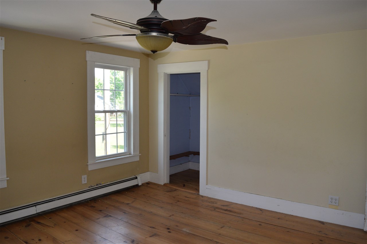47 Winter Street Rochester, NH 03867 - Photo 13 of 23