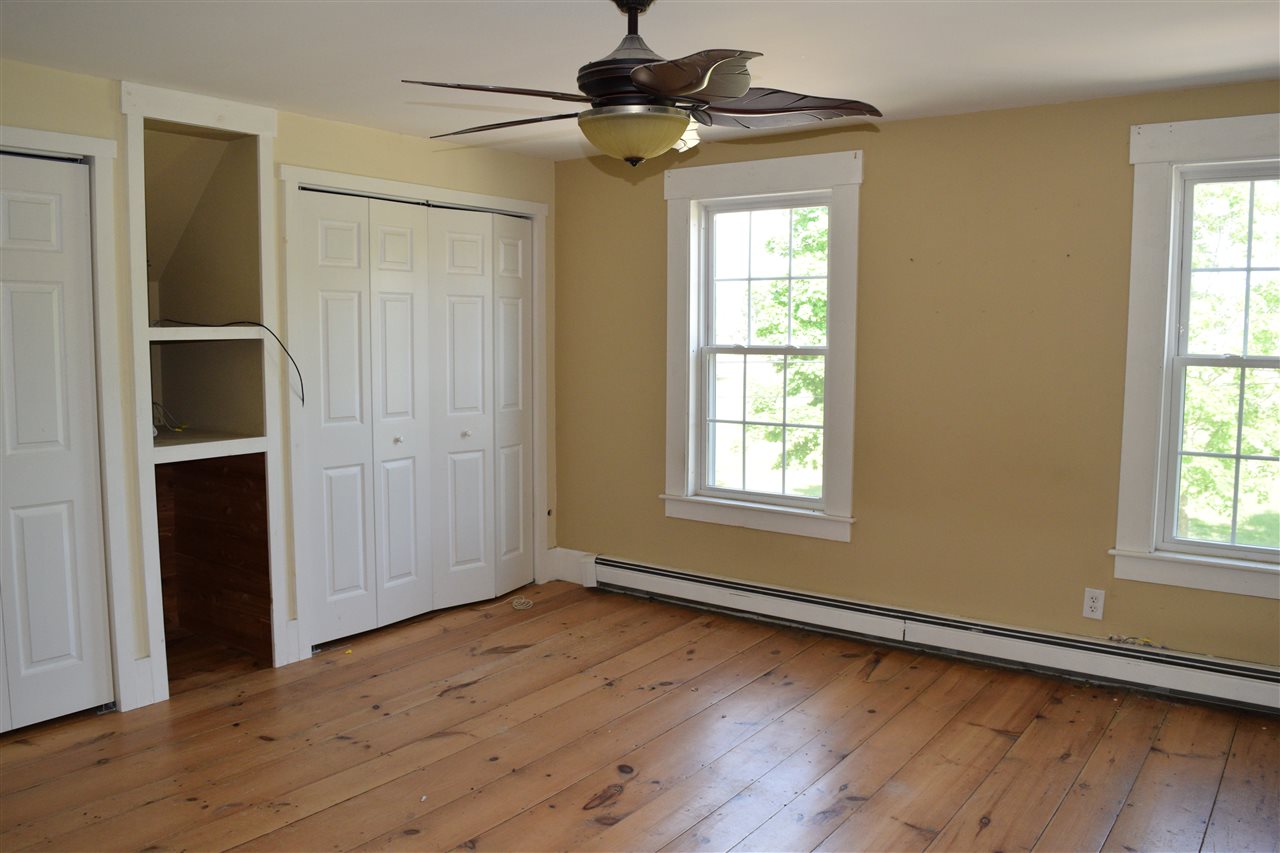 47 Winter Street Rochester, NH 03867 - Photo 5 of 23