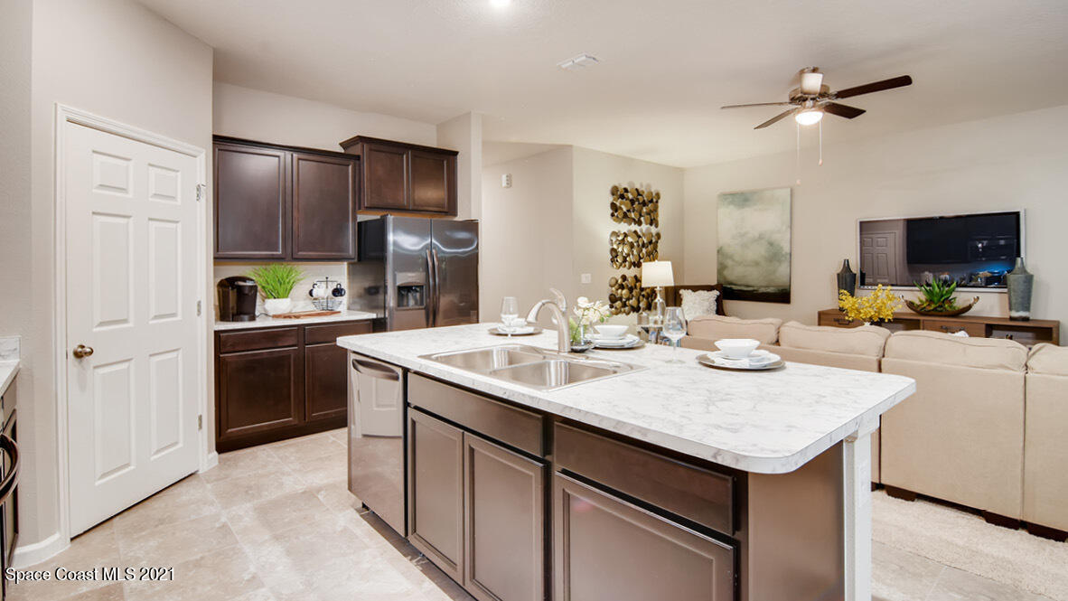 1994 Farmhouse Road Palm Bay, FL 32909 - Photo 2 of 19 Southampton_Model