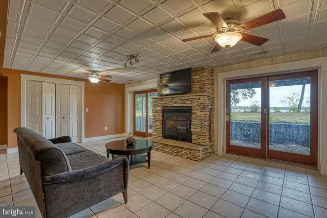 $850,000 | 492 Pear Tree Point Road, Chestertown, MD 21620