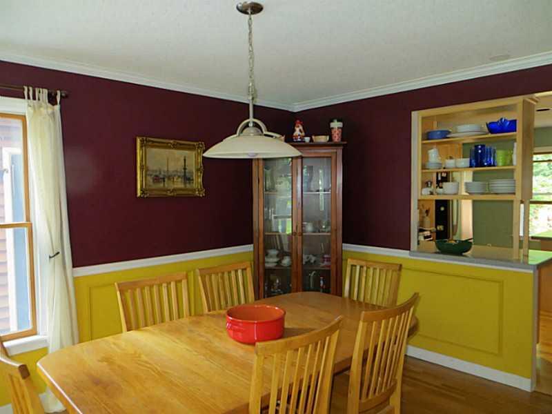 15 Silver Ridge Road Bangor, ME 04401 - Photo 18 of 32 Dining Room. Serving in the dining...