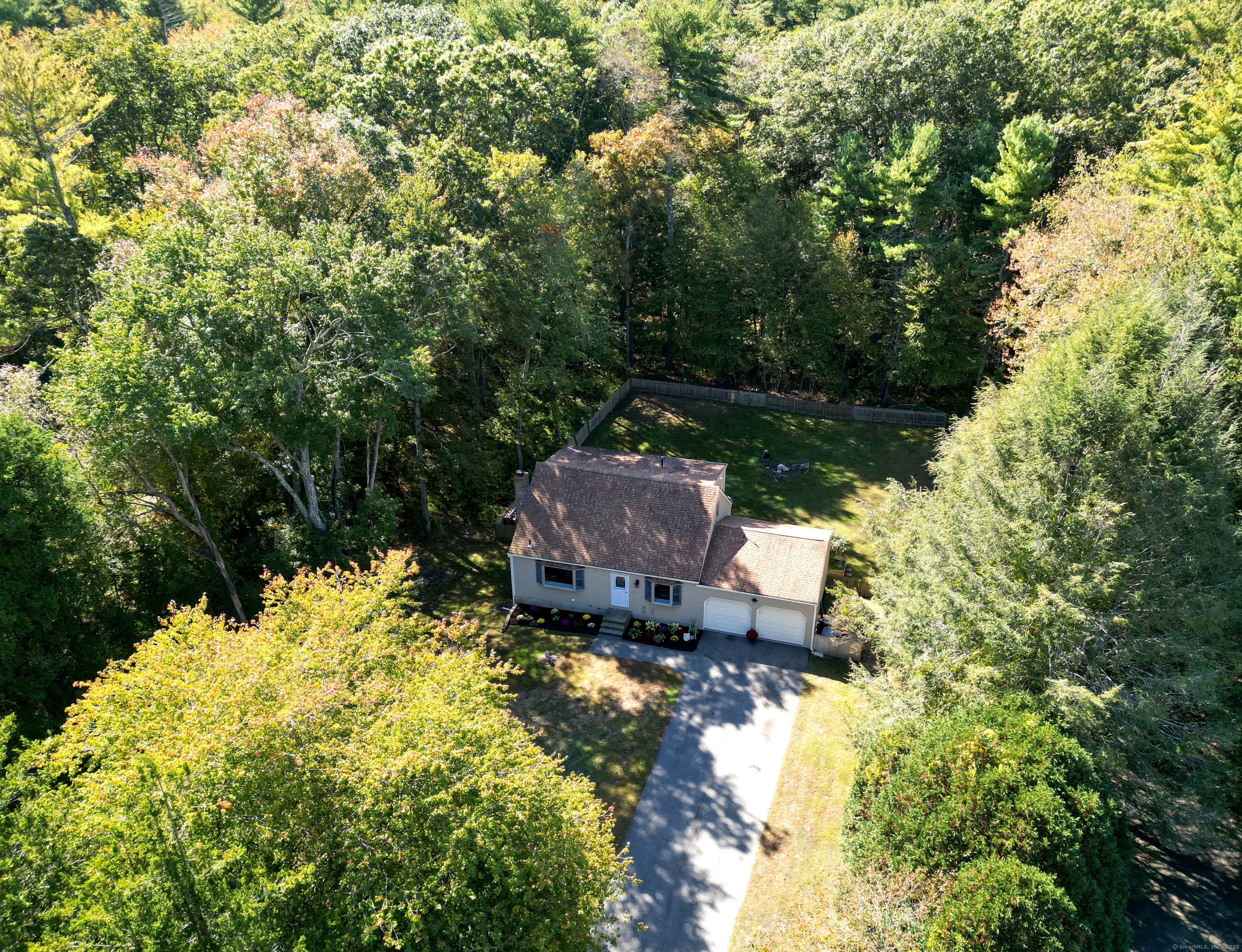 48 Quailcrest Road East Lyme, CT 06333 - Photo 4 of 31 a view of a house with a yard